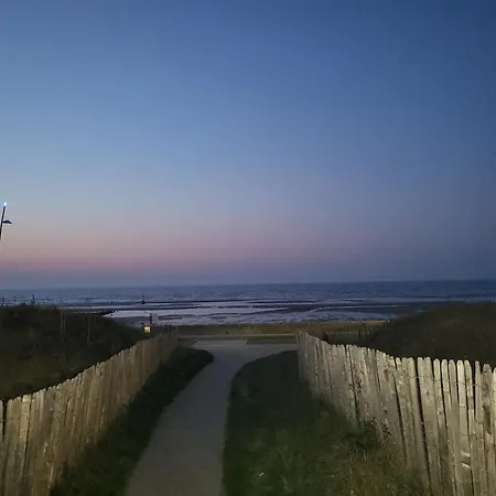 Apartamento Rez De Jardin Acces Direct A La Cabourg